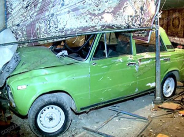 Автомобиль
