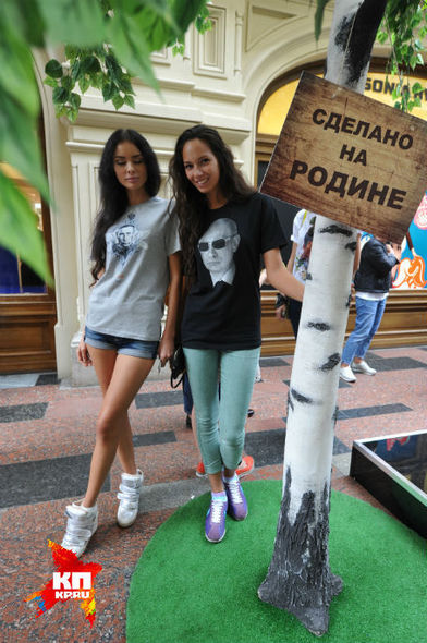 Футболки