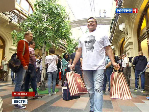 Футболки
