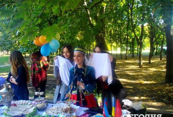 Одесситов