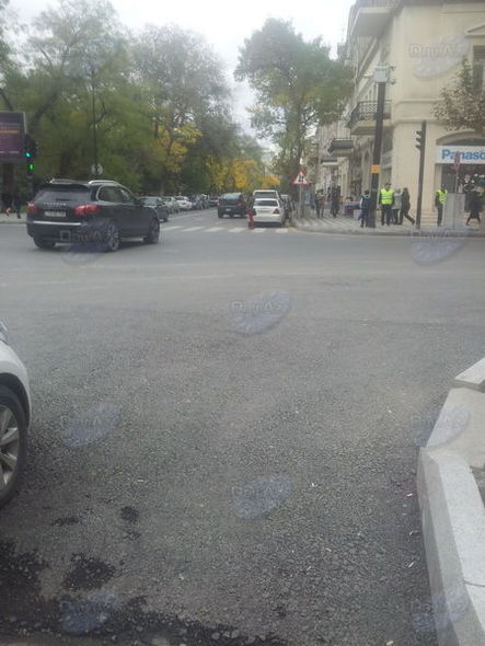 Пешеходы