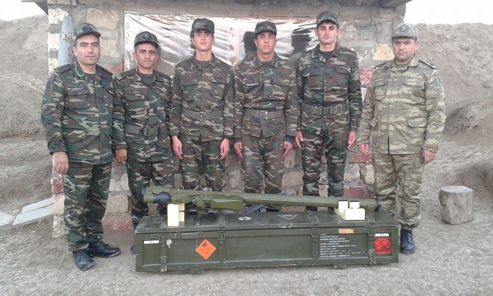 Военнослужащий,