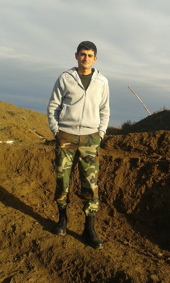 Военнослужащий,