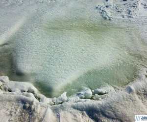 Каспийское море замерзло