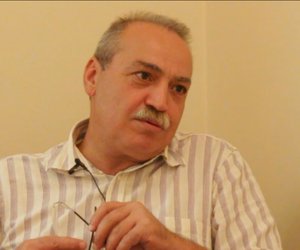 BİZİM QONAQ: Arif Əliyev: "Əgər Zərdabi dirilib gəlsəydi, heç bir dəyişiklik hiss etməzdi"