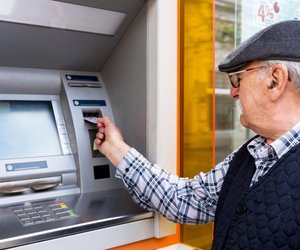 Kazakhstan interested in Azerbaijan’s experience in online registration of pensions