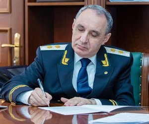 Kamran Əliyev üç rayona yeni prokuror TƏYİN ETDİ Kamran Əliyev üç rayona yeni prokuror TƏYİN ETDİ