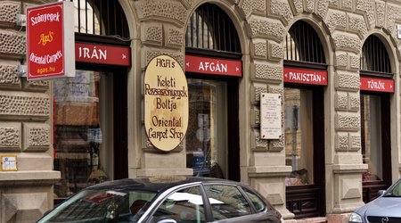 Macarların Azərbaycan xalçası sevgisi - FOTO