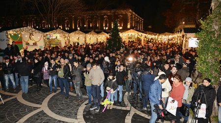 Bakıda "Soyuq əllər-isti ürək" yarmarkası keçirilib - FOTOLAR