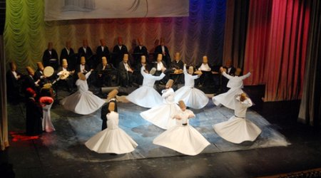 Bakıda türk sufi rəqs qrupunun konserti