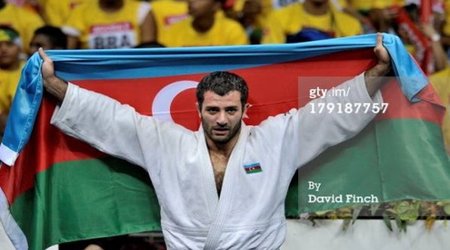 Азербайджанский спортсмен получит $10 000