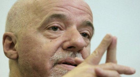 "Bakirə Məryəmin özü bizim yanımıza gələ bilər" - Paulo Koelyo