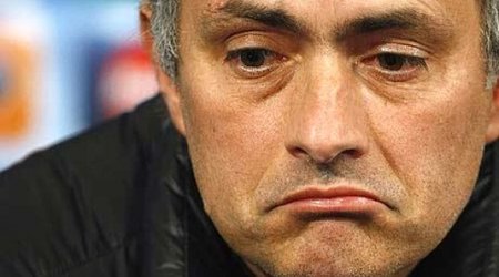 Mourinyo ağır yaralandı