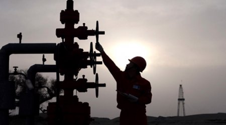 Азербайджан приостановил подачу газа в Турцию