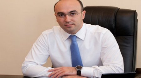 Эльнур Асланов освобожден от должности