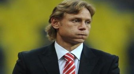 "Spartak" baş məşqçisini qovdu