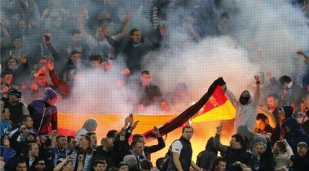 Фанаты «Зенита» сожгли флаг Германии
