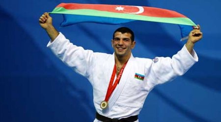 Олимпийский чемпион обзавелся автомобилем за 200 000 –ФОТО