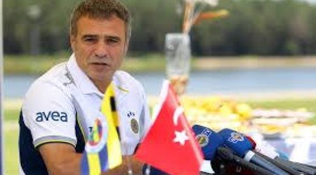 "Fənərbaxça" Ərsun Yanalla müqaviləni yeniləyir