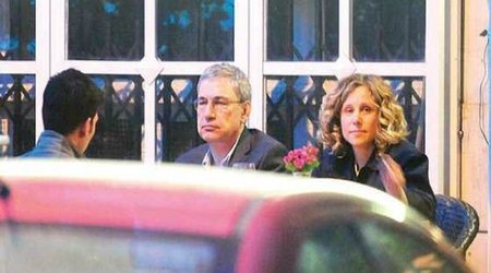 Orxan Pamuk yeni sevgilisi ilə yaxalandı - FOTO