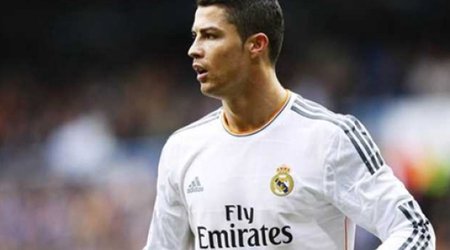 Ronaldo Messinin rekordunu qırdı