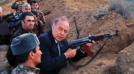 Heydər Əliyev FOTOLARDA