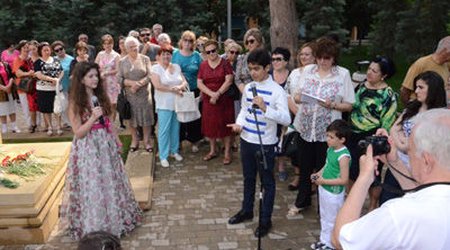 Баку отмечает 215-летие Пушкина – ФОТО
