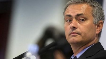 Mourinyo: "Həyat yoldaşımın istəyi ilə təklifi qəbul etmədim"