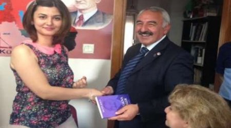 İstanbulda Aysel Əlizadənin kitabının təqdimatı olub