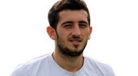“Neftçi” futbolçusunu satmayacaq