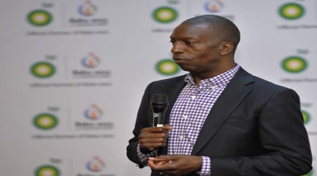 Olympic legend Michael Johnson visits Azerbaijan