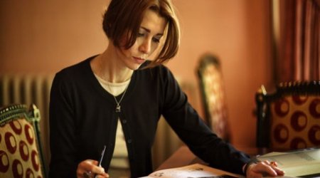 Elif Şafak “Nobel” haqda suala belə cavab verdi