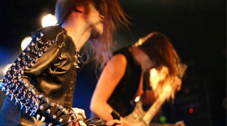 Headbanging brain injury warning