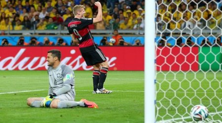 Almanlar Braziliyaya divan tutdu: 1:7