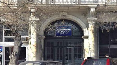 Yazıçılar Birliyinə verilən evlər satıldı