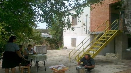 Life in Baku dachas