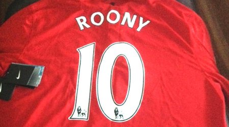 The most ridiculous things fans have printed on shirts - PHOTO