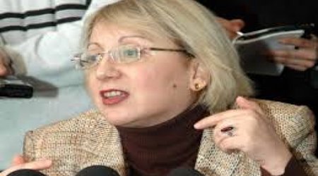 EU calls on Azerbaijan to respect activist's rights