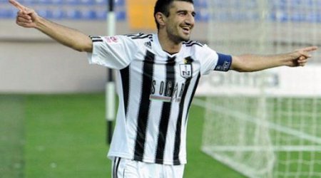 Rəşad Sadiqov rəsmən "Xəzər Lənkəran"da