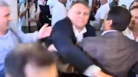 Драка между депутатами -ВИДЕО