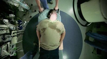 Shocking anti-obesity advert will make you think twice about your eating habits - VIDEO