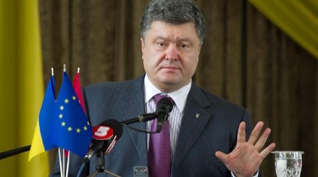 Poroşenko: “Bu dünyaya yönələn hədədir”