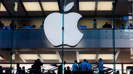 Apple защитит интимные фото знаменитостей