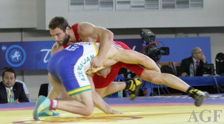 DÇ-2014: Azərbaycan 1 qızıl və 1 gümüş medal qazandı