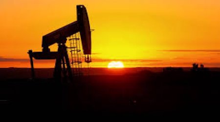 Azerbaijan exports less oil, more gas in Jan.-Aug.