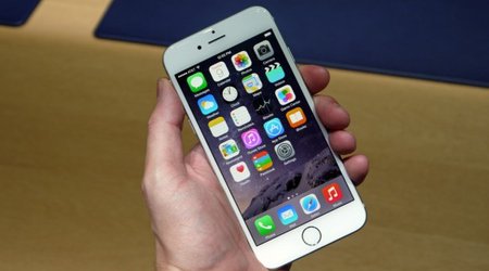 iPhone 6 Plus review: it's a very big phone - and it feels great - PHOTO