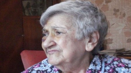 Azərbaycanlı məşhur yazıçı vəfat etdi