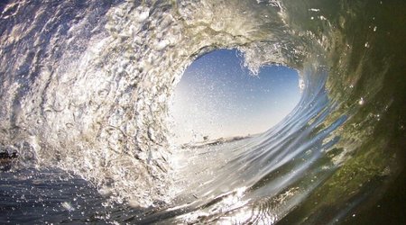 Heart-shaped wave snapped by California surfer