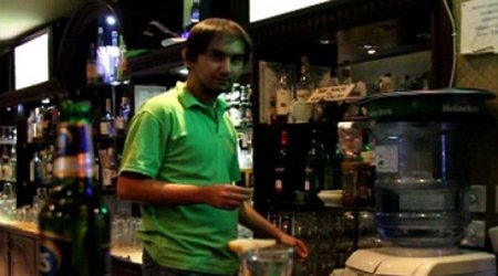 Əcnəbilərin Bakıdakı gecə həyatı - VİDEO