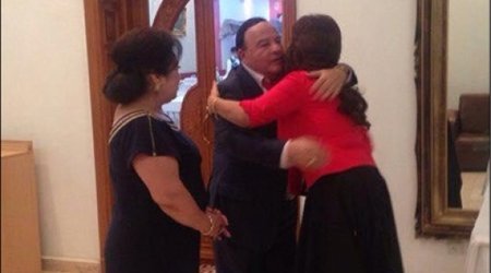 Хalq artisti nəvəsinə ad günü etdi - FOTO